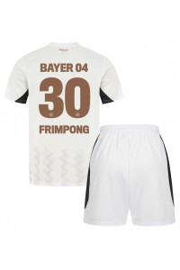 Bayer Leverkusen Jeremie Frimpong #30 Babytruitje Uit tenue Kind 2024-25 Korte Mouw (+ Korte broeken)